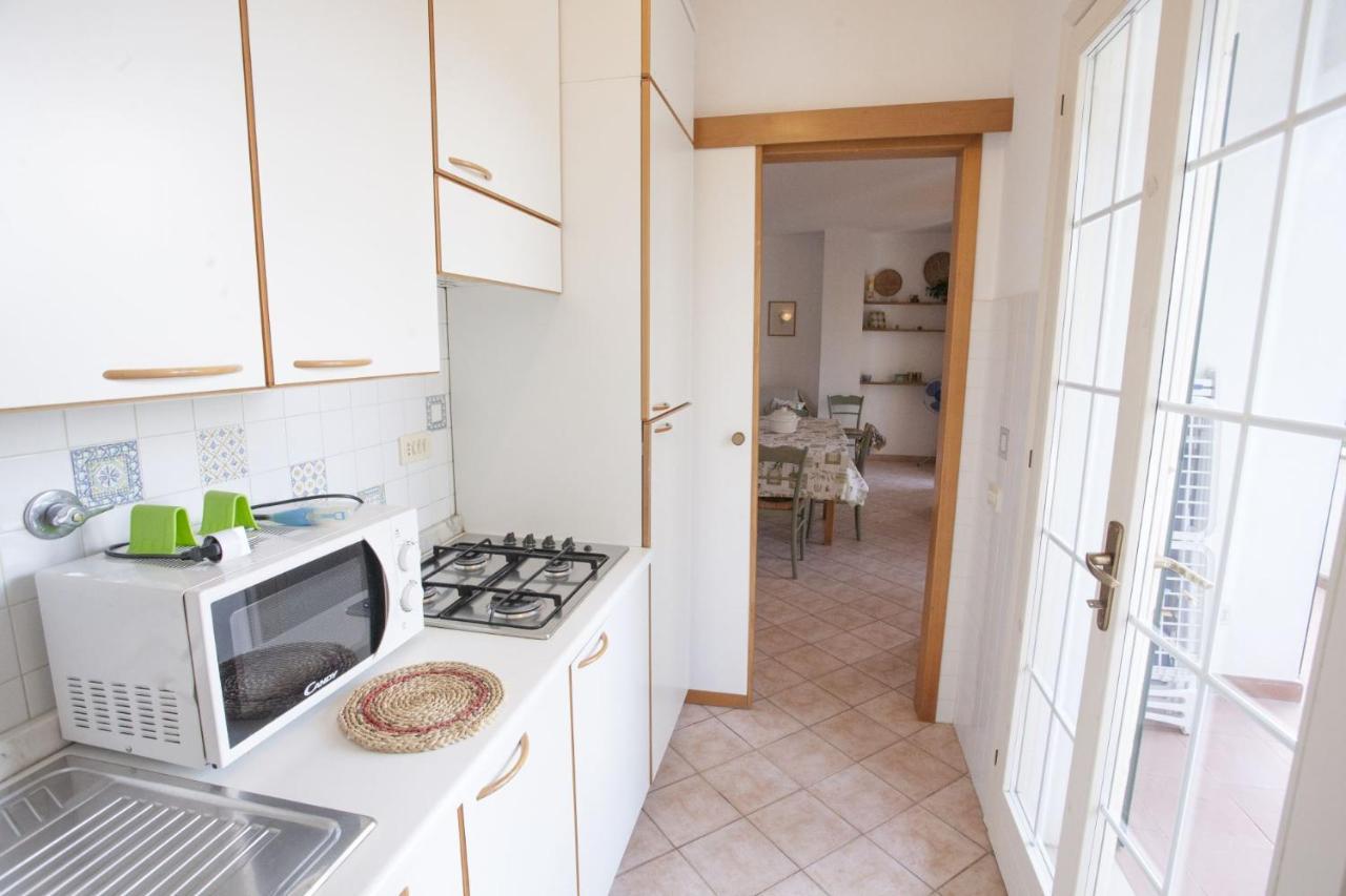 Appartamenti Villa Anna - Goelba Capoliveri  Εξωτερικό φωτογραφία